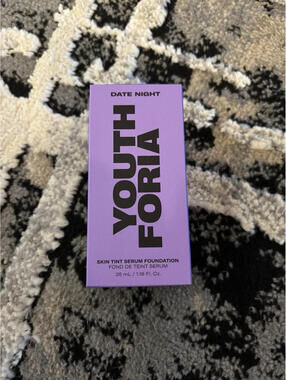 YOUTH FORIA SKIN TINT SERUM FOUNDATION